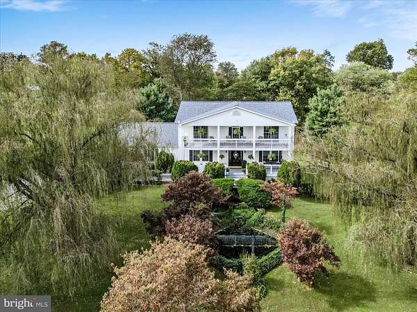 5.23 Acres of Land with Home for Sale in Boyce, Virginia