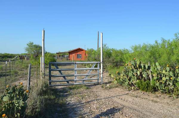 10.4 Acres of Land for Sale in Laredo, Texas