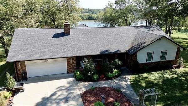 3.16 Acres of Residential Land with Home for Sale in Big Cabin, Oklahoma