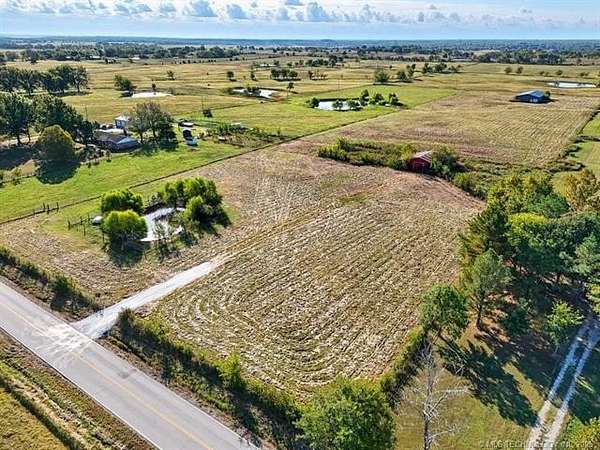 11 Acres of Land for Sale in Haskell, Oklahoma