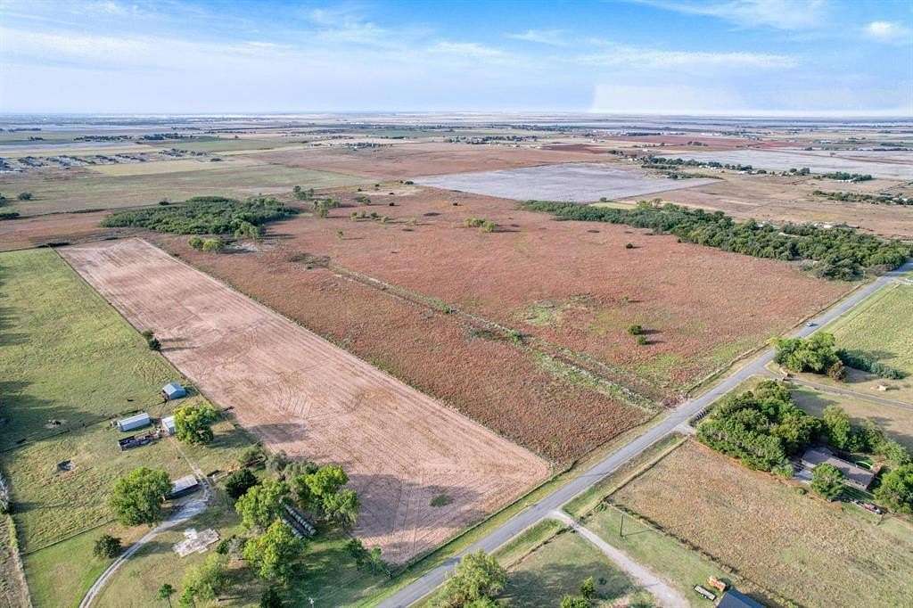 5 Acres of Residential Land for Sale in Blair, Oklahoma