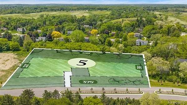 2.49 Acres of Residential Land for Sale in Oakland Charter Township, Michigan