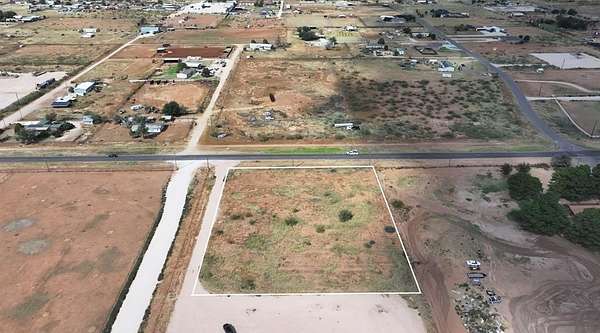 2 Acres of Commercial Land for Sale in Gardendale, Texas