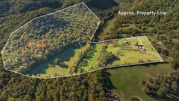 65 Acres of Agricultural Land with Home for Sale in Berea, Kentucky