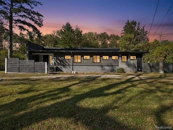 1.88 Acres of Residential Land with Home for Sale in Southfield, Michigan
