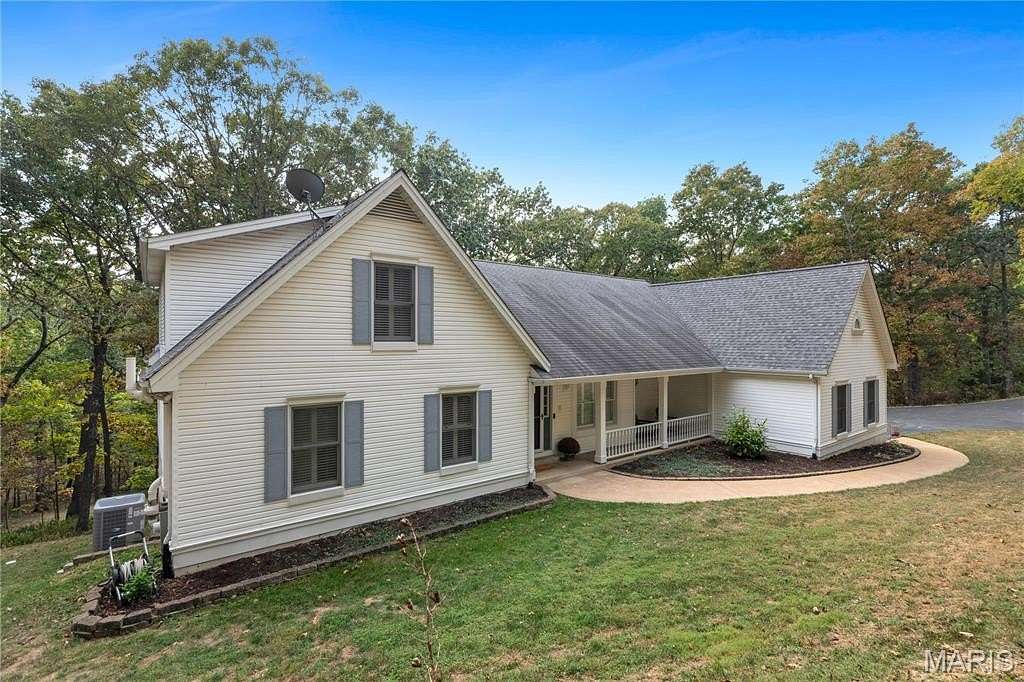 3.1 Acres of Residential Land with Home for Sale in Wildwood, Missouri