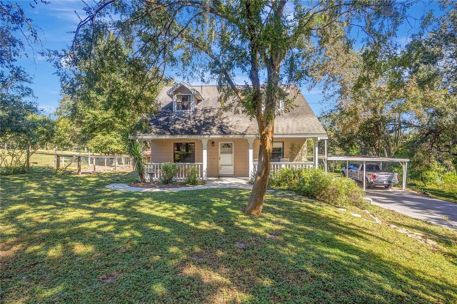 6.4 Acres of Residential Land with Home for Sale in Dade City, Florida