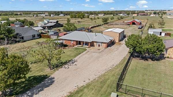 2 Acres of Residential Land with Home for Sale in Caddo Mills, Texas