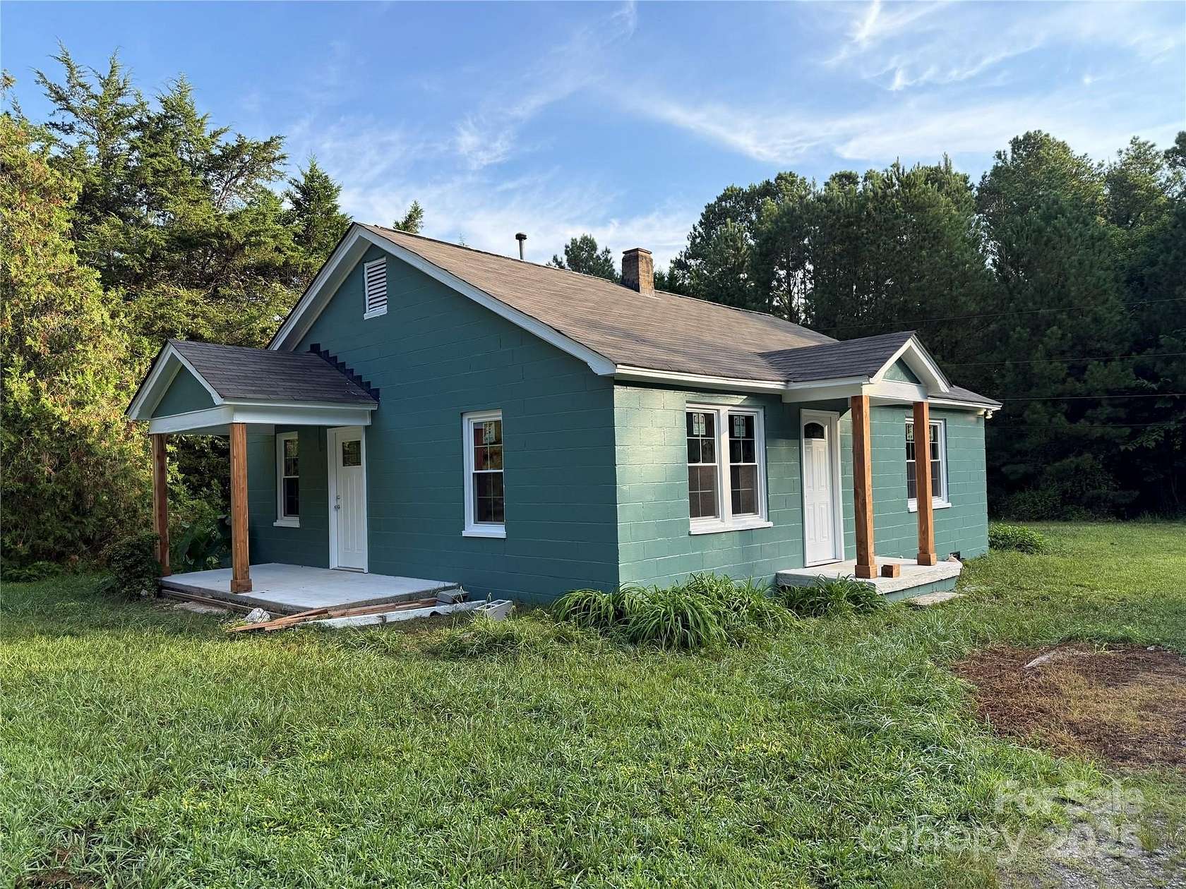 1.59 Acres of Residential Land with Home for Sale in Lancaster, South Carolina