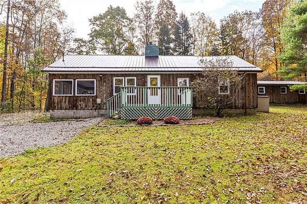 3 Acres of Residential Land with Home for Sale in Saltlick Township, Pennsylvania