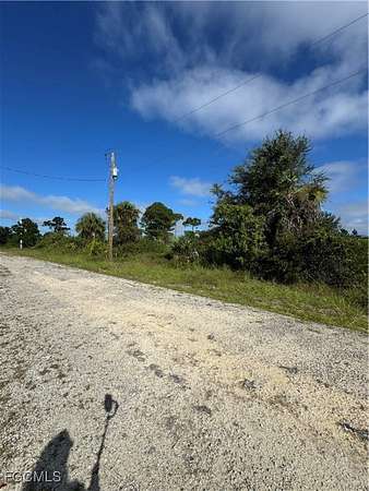 0.25 Acres of Residential Land for Sale in Lehigh Acres, Florida