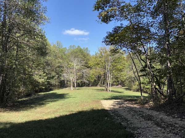 25.2 Acres of Recreational Land for Sale in Kings Mountain, Kentucky