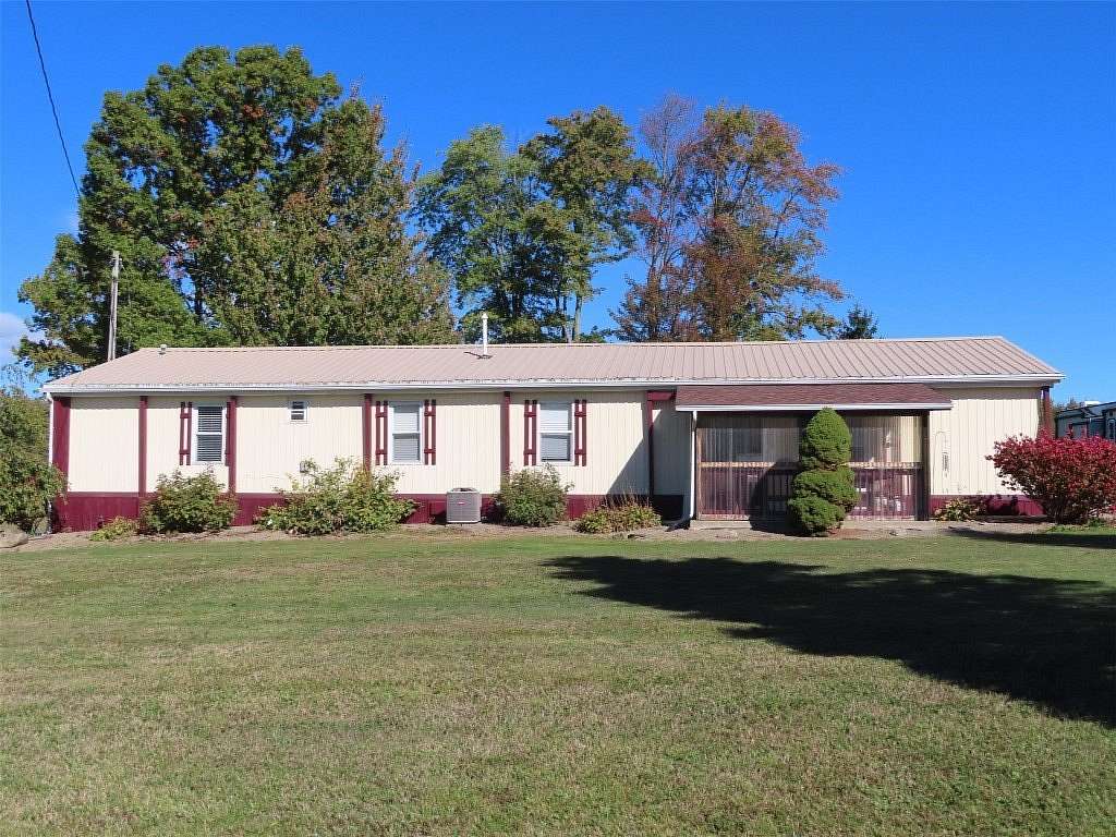 1.65 Acres of Residential Land with Home for Sale in Venango, Pennsylvania