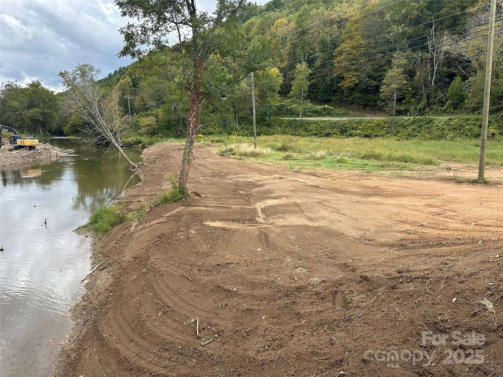 2.8 Acres of Residential Land for Sale in Spruce Pine, North Carolina