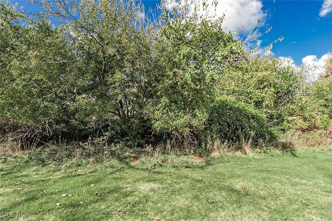 0.03 Acres of Commercial Land for Sale in North Olmsted, Ohio