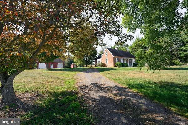 2 Acres of Residential Land with Home for Sale in Kennedyville, Maryland