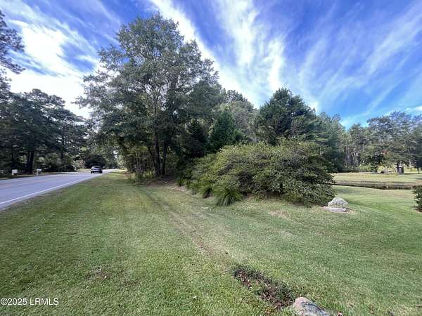 2.4 Acres of Residential Land for Sale in Ridgeland, South Carolina
