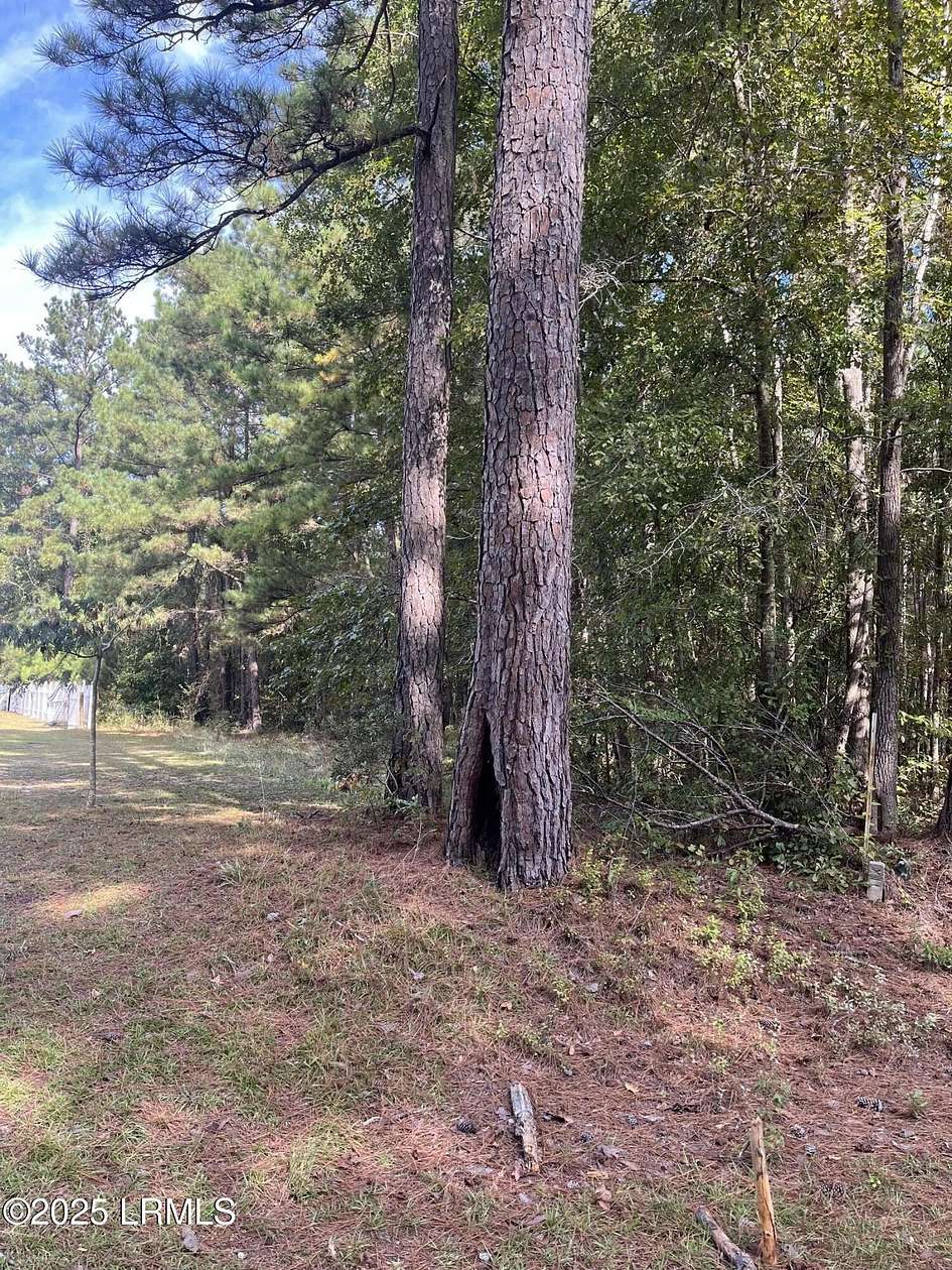 2.4 Acres of Residential Land for Sale in Ridgeland, South Carolina