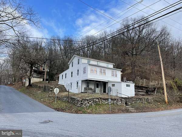 4.26 Acres of Residential Land with Home for Sale in Coatesville, Pennsylvania