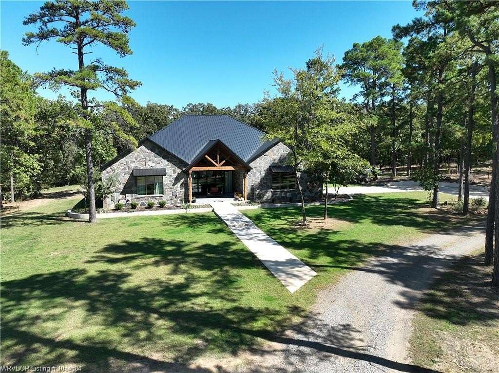 40 Acres of Land with Home for Sale in Heavener, Oklahoma