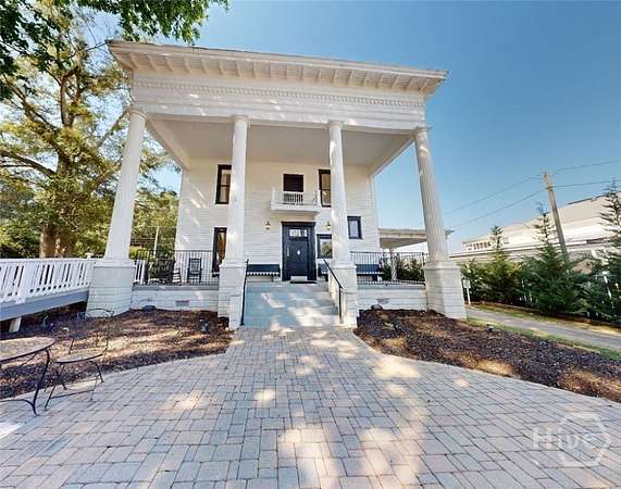 1.59 Acres of Improved Mixed-Use Land for Sale in Commerce, Georgia