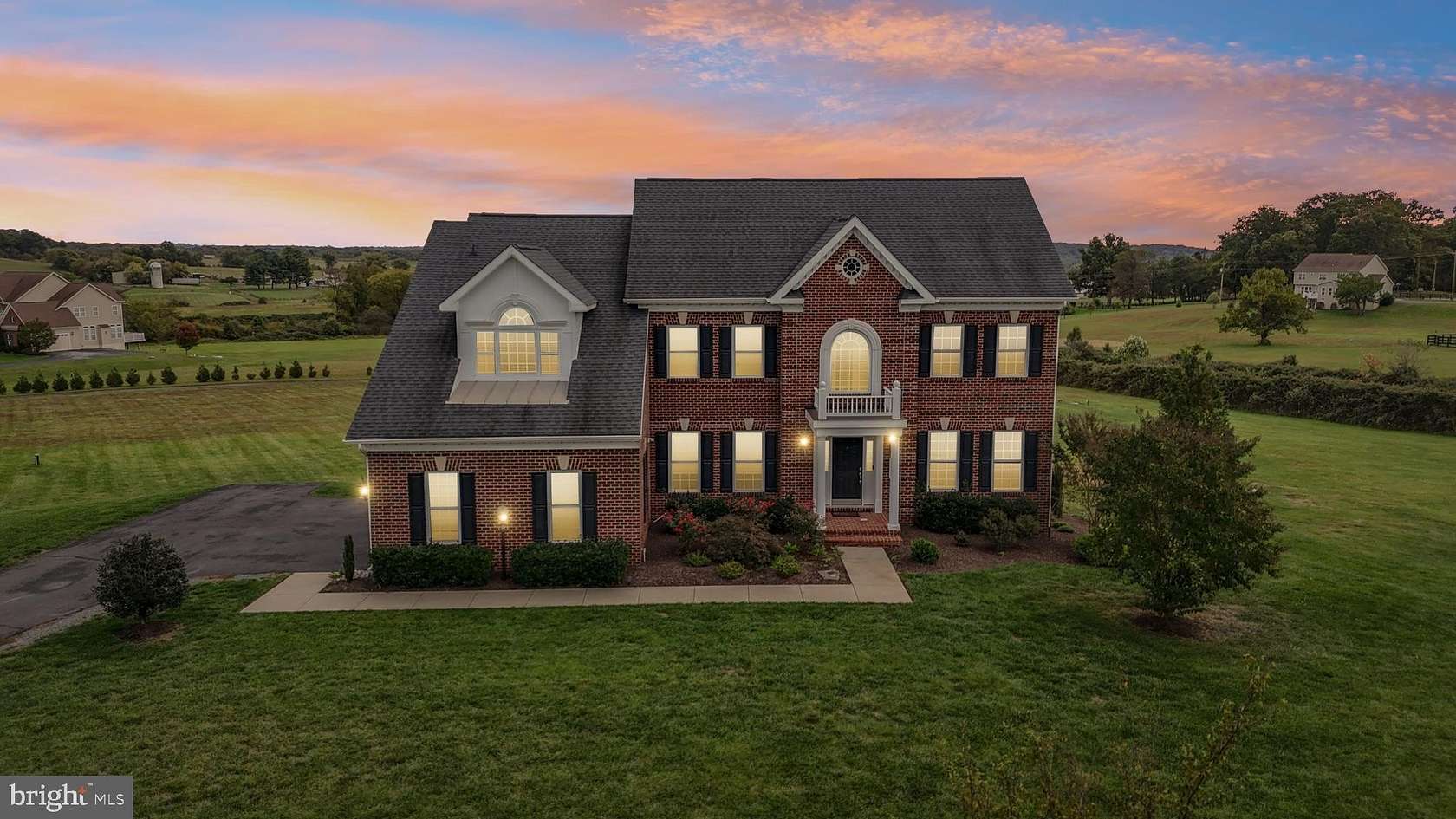 3.5 Acres of Residential Land with Home for Sale in Leesburg, Virginia