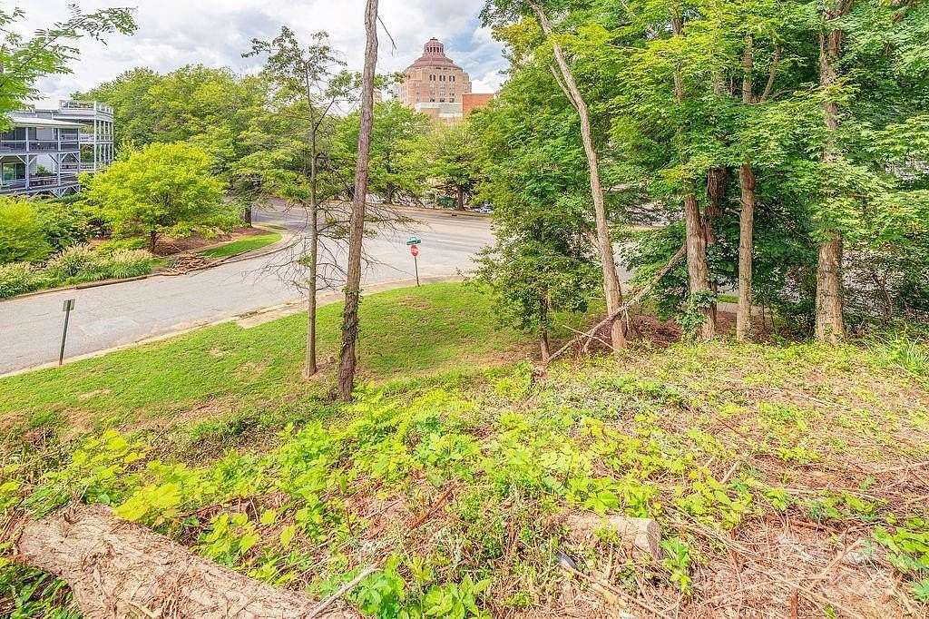 0.11 Acres of Land for Sale in Asheville, North Carolina