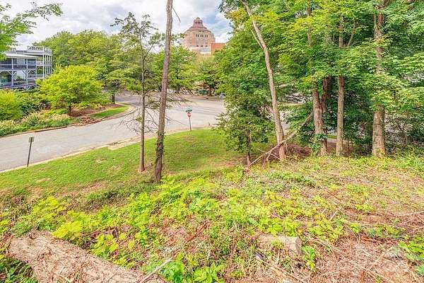 0.11 Acres of Land for Sale in Asheville, North Carolina