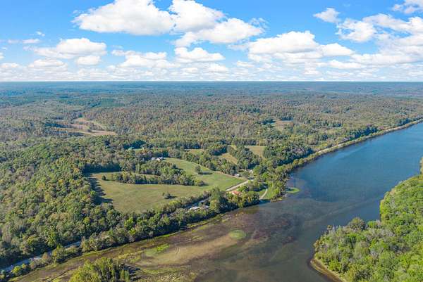 6 Acres of Residential Land for Sale in Dover, Tennessee