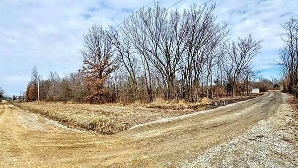 2.18 Acres of Residential Land for Sale in Checotah, Oklahoma