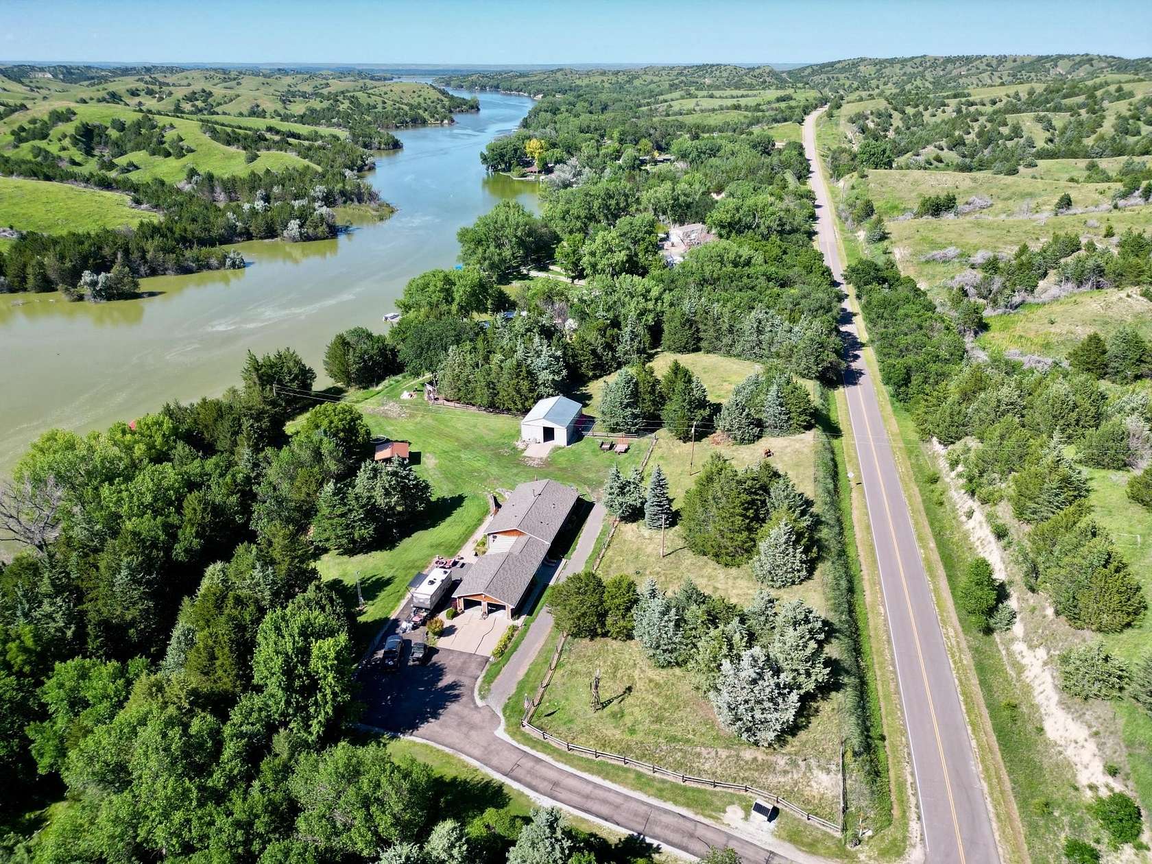 6 Acres of Residential Land with Home for Sale in Brady, Nebraska