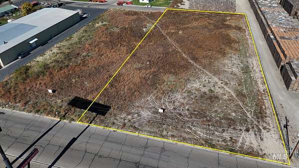 1.52 Acres of Commercial Land for Sale in Ontario, Oregon