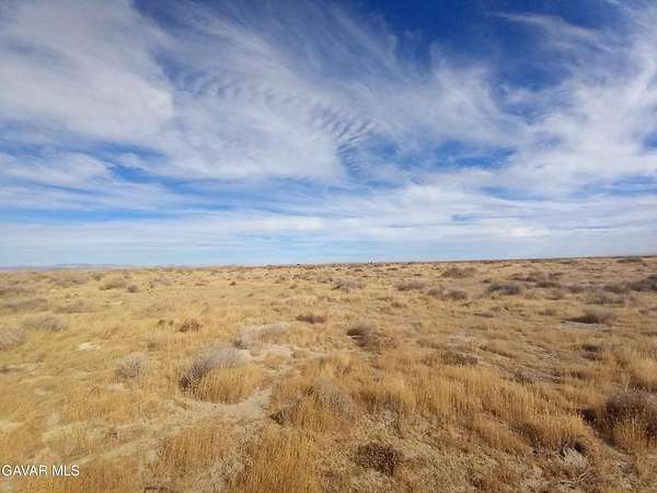 1.25 Acres of Residential Land for Sale in Lancaster, California