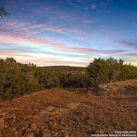 1 Acre of Residential Land for Sale in Canyon Lake, Texas