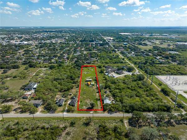 2 Acres of Residential Land for Sale in Sinton, Texas