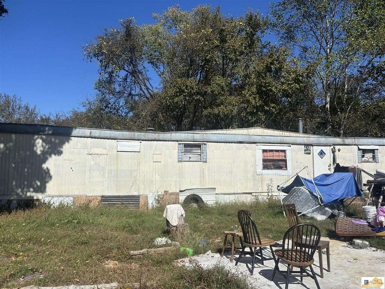 10 Acres of Residential Land with Home for Sale in Horse Cave, Kentucky