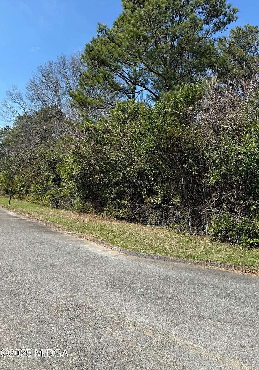 0.58 Acres of Land for Sale in Macon, Georgia