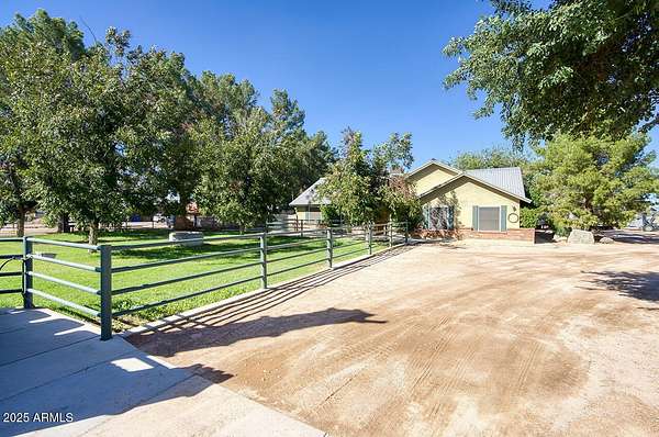 2.33 Acres of Residential Land with Home for Sale in Queen Creek, Arizona