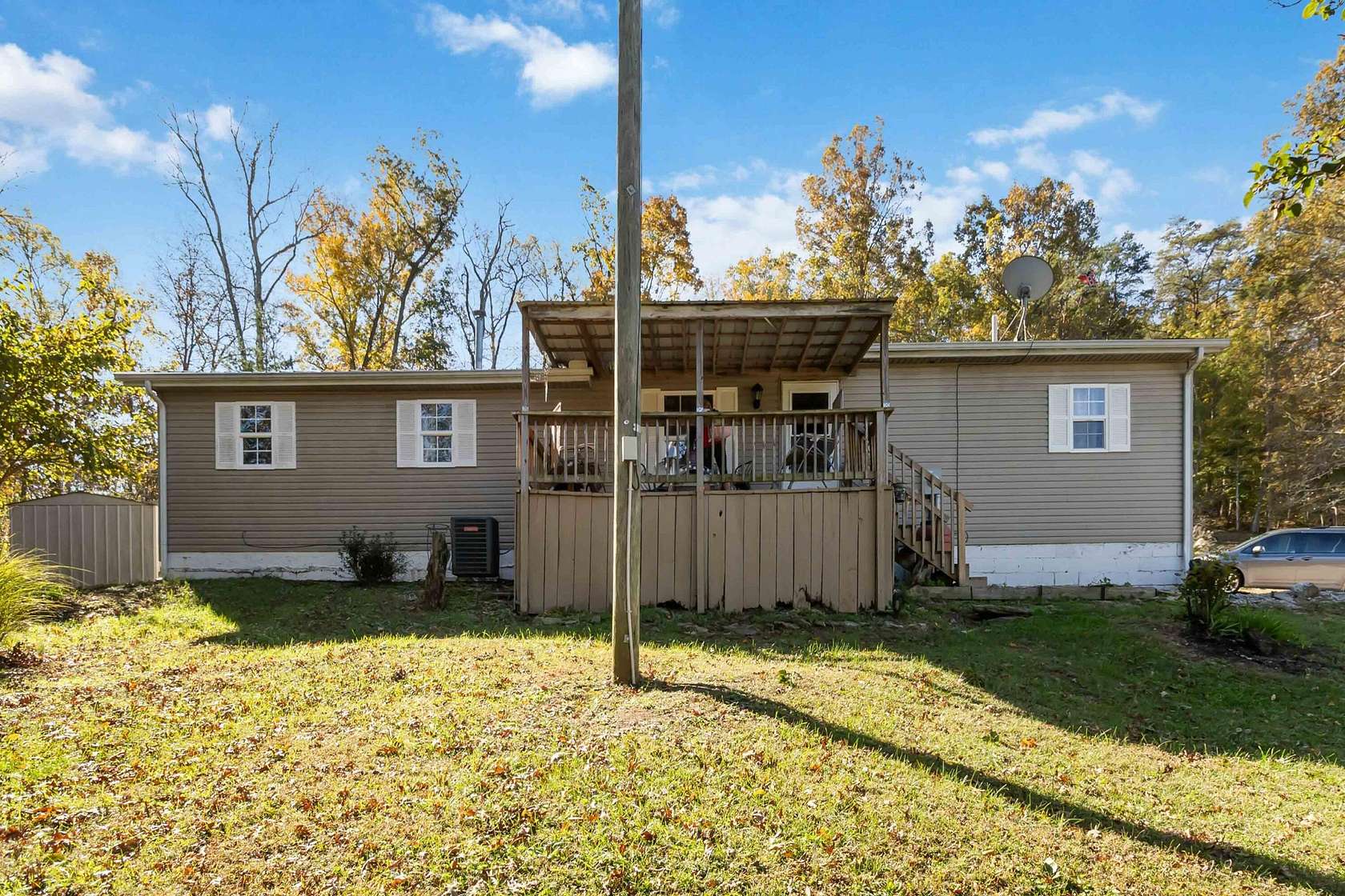 2 Acres of Residential Land with Home for Sale in Somerset, Kentucky