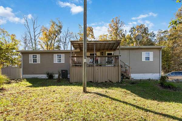 2 Acres of Residential Land with Home for Sale in Somerset, Kentucky