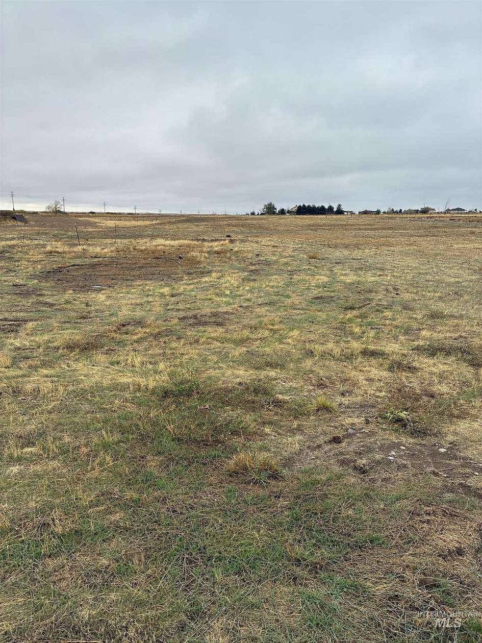 2.5 Acres of Land for Sale in Shoshone, Idaho