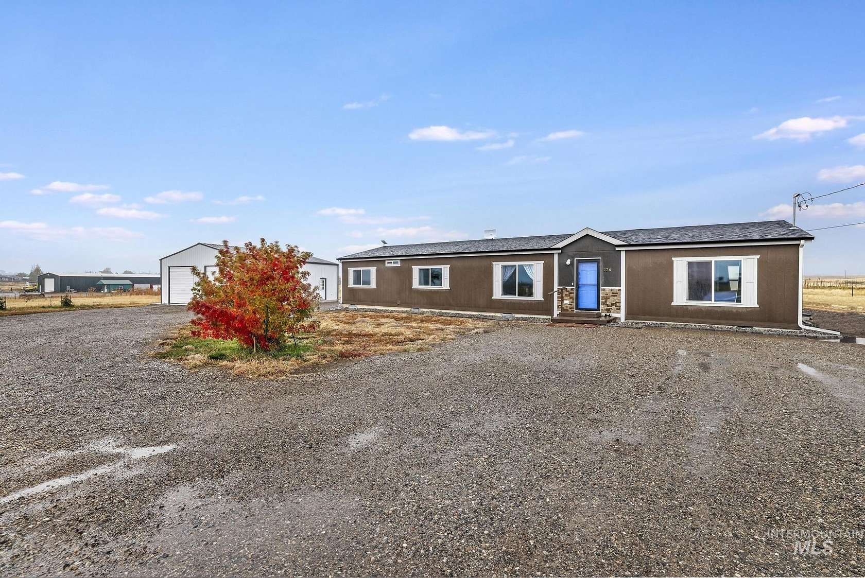 10 Acres of Residential Land with Home for Sale in Shoshone, Idaho