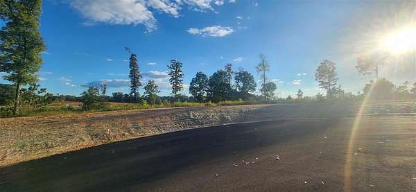 1.12 Acres of Residential Land for Sale in Scottsville, Kentucky