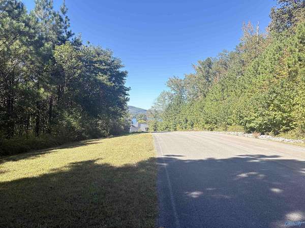 1.22 Acres of Residential Land for Sale in Scottsboro, Alabama