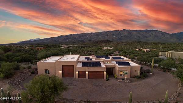 1.67 Acres of Residential Land with Home for Sale in Vail, Arizona