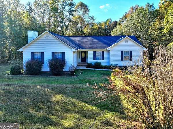 2 Acres of Residential Land with Home for Sale in Jackson, Georgia