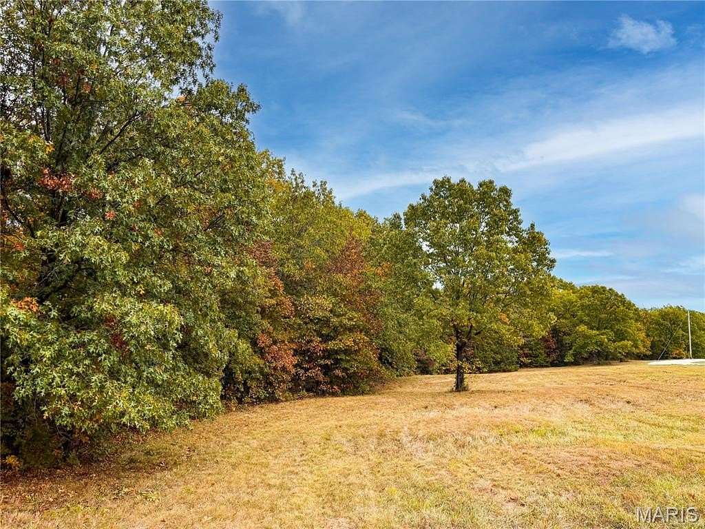 16.6 Acres of Recreational & Residential Land for Sale in Warrenton, Missouri