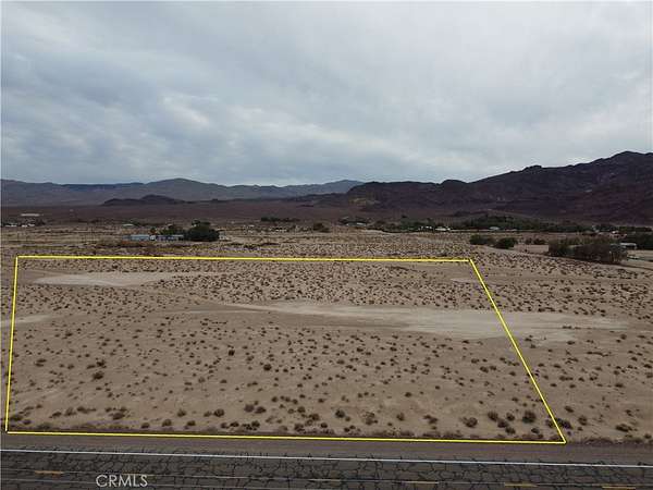 4.6 Acres of Land for Sale in Newberry Springs, California