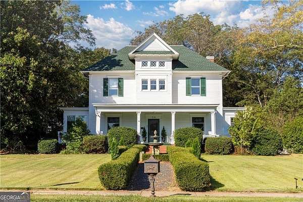 2 Acres of Residential Land with Home for Sale in Palmetto, Georgia