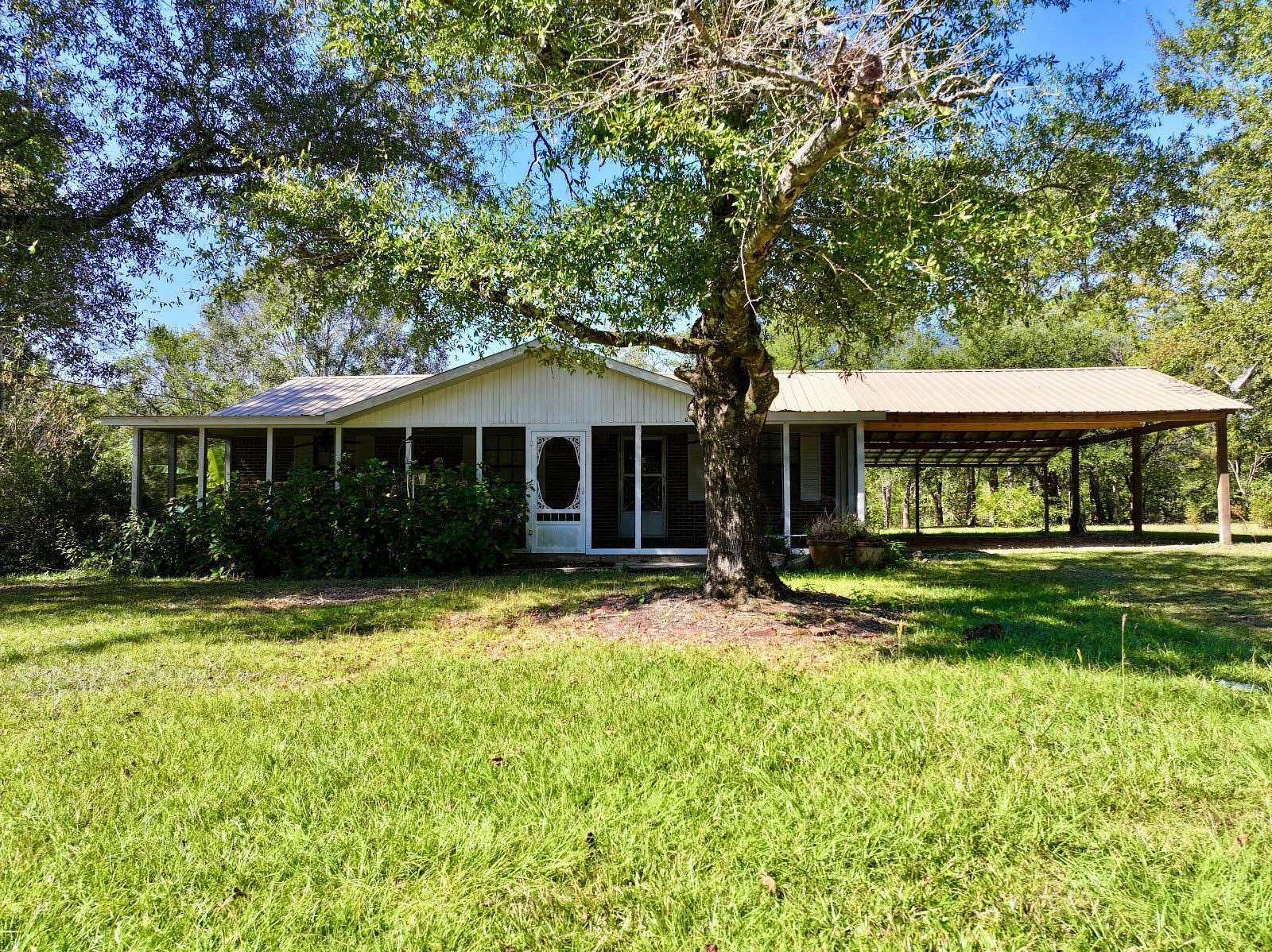 2.89 Acres of Residential Land with Home for Sale in Jackson, Alabama